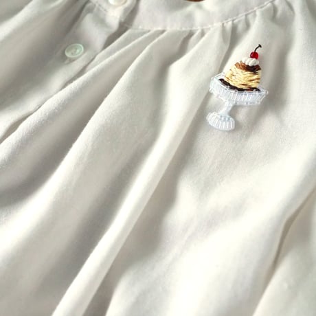 あおのいえ　レトロプリン タックピンブローチ C