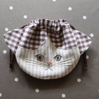 R4 / ねこ丸巾着 茶ハチワレねこ・緑ねこ