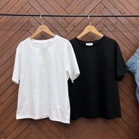ROSSIE ハート刺繍Tシャツ