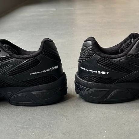 Comme des garçons shirt × asics GEL-1130