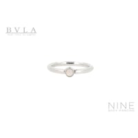 Fixed Ring Bezel Set (WG / White Opal - Conch / Helix)