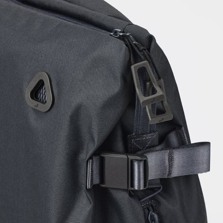 uF director's bag ミディアム *ニュートープ