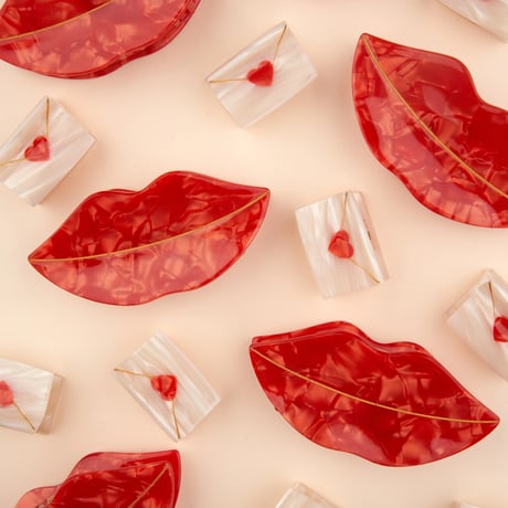 Coucou Suzette / Love Letter Mini Hair Claw (ラブレター)