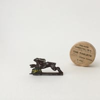rabbit lead figure / 鉄のうさぎのフィギュリン