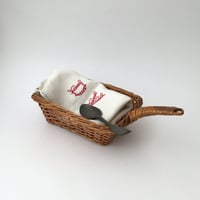 basket /アンティークハンドル付き藤のバスケット