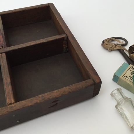 wooden tray / アンティーク木のトレイ