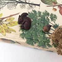 squirrel brooch / リスのアンティークブローチ