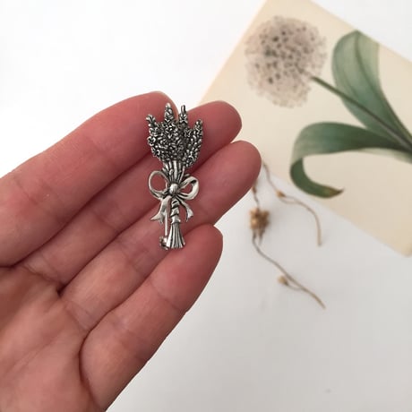 brooch  / アンティークラベンダーブローチ