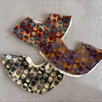 retro dot bib / 3col
