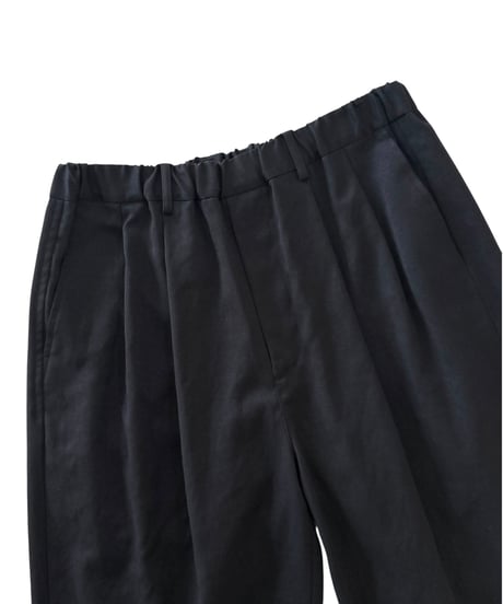 YOKO SAKAMOTO / DOUBLE PLEATED WIDE EASY PANTS brushed gabardine -BLACK-