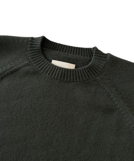 YOKO SAKAMOTO / RAGLAN CREW NECK KNIT wool×cashimere×silk -OLIVE-