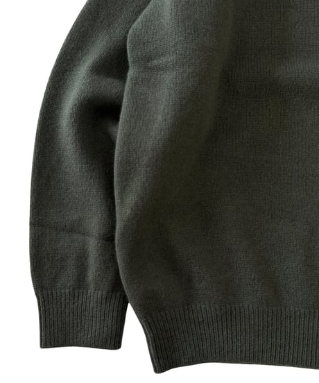YOKO SAKAMOTO / RAGLAN CREW NECK KNIT wool×cashimere×silk -OLIVE-