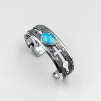 Astra Libio アストラリバイオ　RAZOR BANGLE