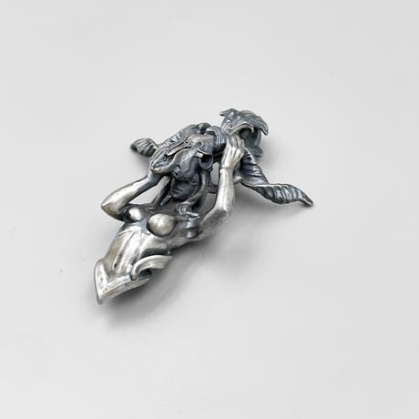 Mad Graffiti × LegioMade リミテッド ゴート ペンダント