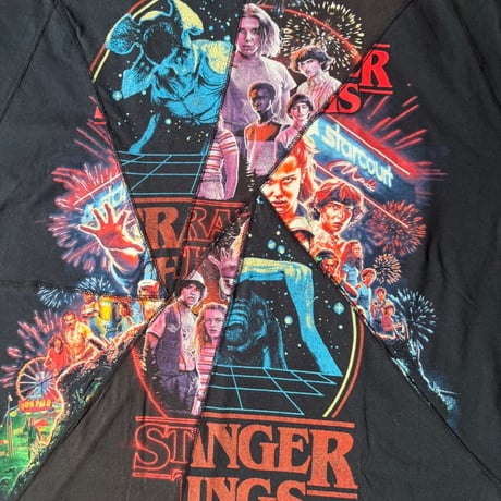 STRANGER THINGS CRACK S/S SIZE L