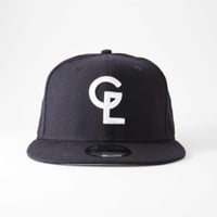 GL×NEW ERA® 9FIFTY™ SNAPBACK CAP Navy × White