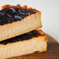【送料無料】《1ホール12㎝》熟成バスクチーズケーキ　塩キャラメル