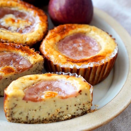 紅茶と朝採りいちじくのチーズケーキ ３個セット