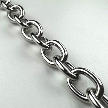 BIG PIN WALLET CHAIN
