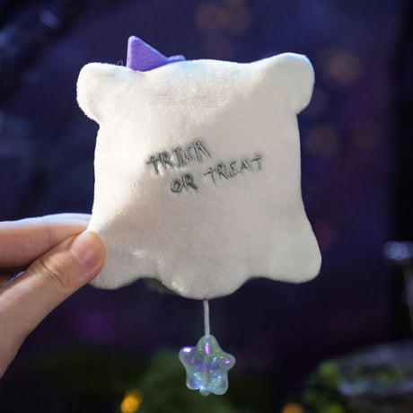 【予約販売：10月頃 お届け予定】TOYZEROPLUS × CICI’S STORY 子豚LULU「ホラーストーリーシリーズ：変身ちびゴースト」 ぬいぐるみ シリーズ