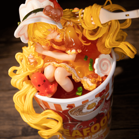 【予約販売：2027年4月～5月頃 お届け予定】＜送料無料 & 特別価格＞ WeArtDoing  「カップ麺の少女 · シーフード味」【コレクションフィギュア】