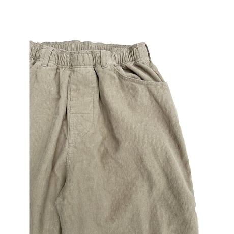 COMFORTABLE REASON / GRID CORDS SLAKS / BEIGE