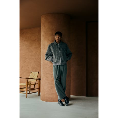 COMFORTABLE REASON / GRID CORDS SLAKS / SMOG GREEN