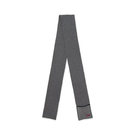 SOL soonerorlater / KNITTED BORDER SCARF / BLACK & IVORY