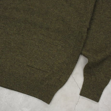 PAJA STUDIO / SEPARATE POCKET SWEATER / KHAKI