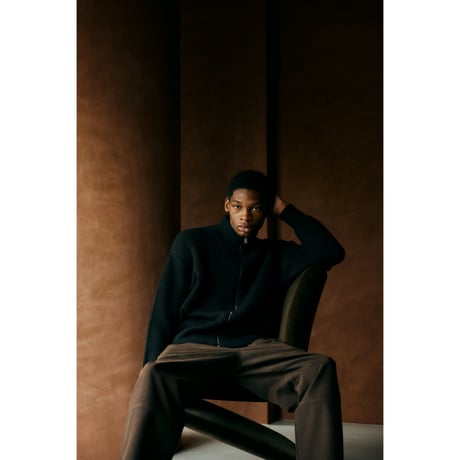 COMFORTABLE REASON / DRIVERS KNIT / BLACK
