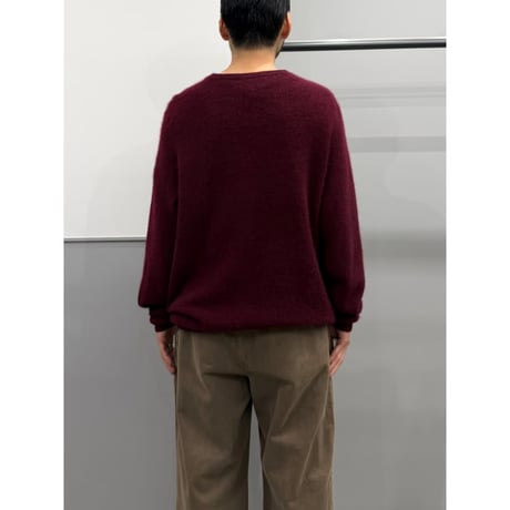 V-necked Cashmere Knit Sweater