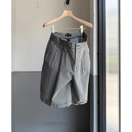 1990's "Liz sport" Cotton fabric gingham checked 2tuck shorts