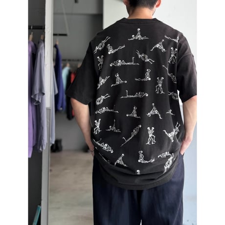 1990's "FASHION VICTIM" Skull printed Tee
