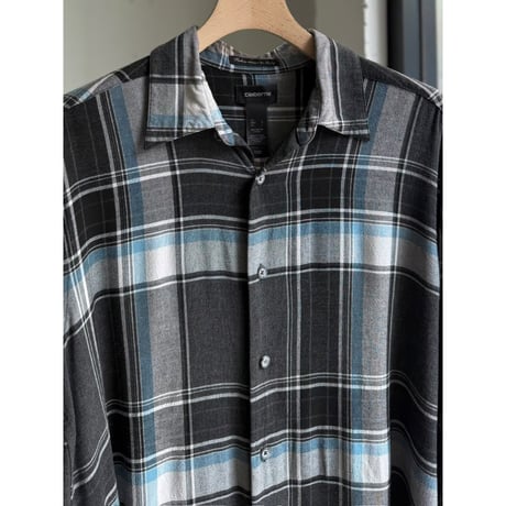 2000's "claiborne" ITALIAN Viscose fabric plaid pattern shirt