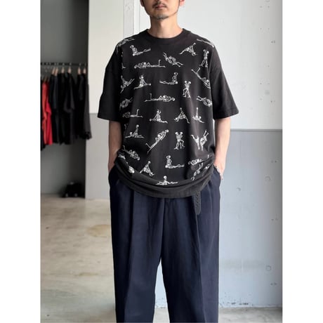 1990's "FASHION VICTIM" Skull printed Tee