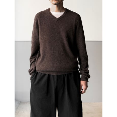 Cashmere Knit V-necked Sweater