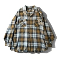 1960's "Viyella by Deacon Brothers" Wool / Cotton twill plaid pattern open collar shirt
