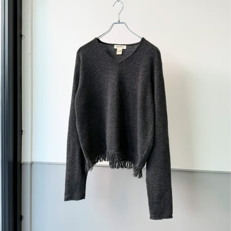 1990's-2000's "Eddie Bauer" Wool knit fringe hem & V-neck sweater