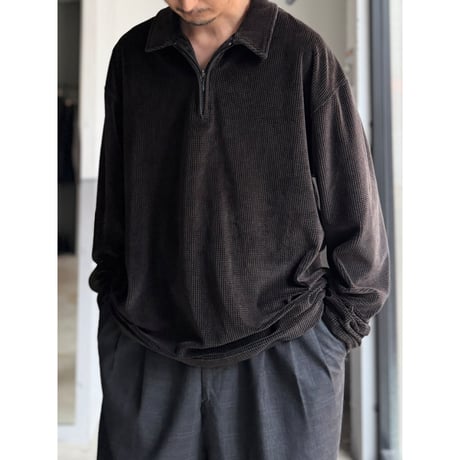 1990's "claiborne" Cotton blend velour fabric pullover shirt