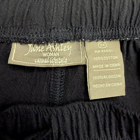 2000's Cotton fabric cropped relaxing pants with side flap pocket