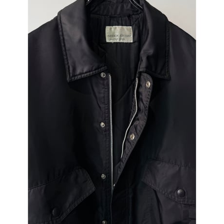 1990's Wide & Short Silhouette nylon shell padding jacket