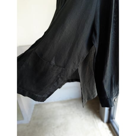 1990's ITALY Made Black Linen Fabric Side Slit Shirt