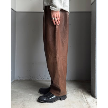 1990's Brown leather wide silhouette tuck pants