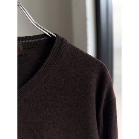1990's-2000's ITALY MADE Extrafine merino wool V-neck knit sweater
