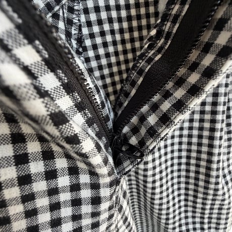 1990's "Liz sport" Cotton fabric gingham checked 2tuck shorts