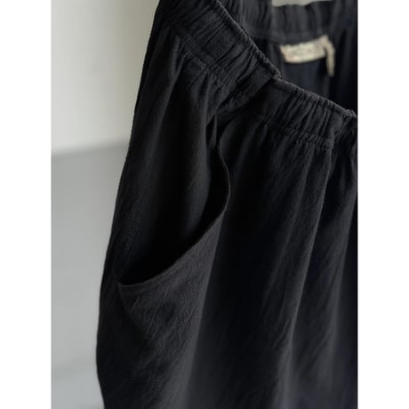 2000's Cotton fabric cropped relaxing pants with side flap pocket
