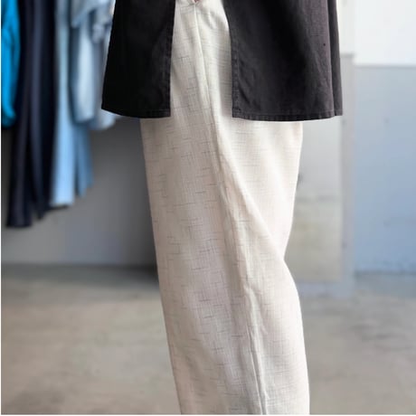 1990's White × Blue Ikat patterned relaxing slacks pants