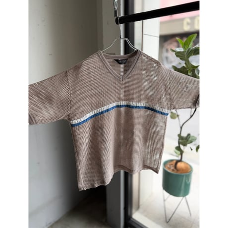 1980's Wide & Short silhouette mesh top