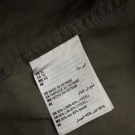 Linen / Lyocell fabric open collar shirt