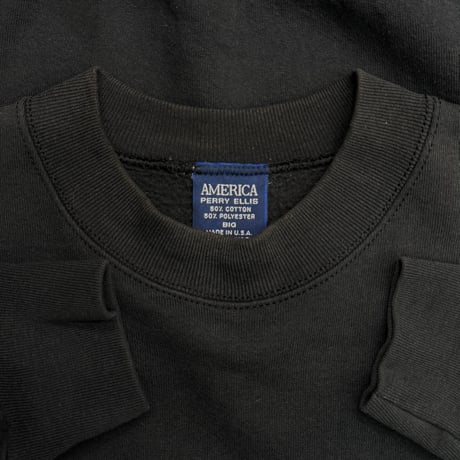 1990's "PERRY ELLIS AMERICA" USA MADE Embroidery Logo Sweat Shirt